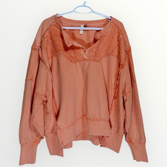 Pilcro Tops - Anthropologie Pilcro Pintuck Sweatshirt – Peach/Orange – Size XL